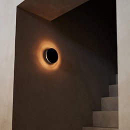 Lou Black Rechargeable Wall Light