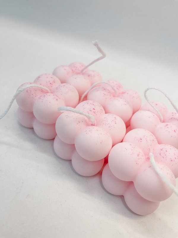 Bubble candle Pink with speckles (small) | rapeseed wax