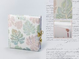Hardback sketchbook with leaf pattern, available with or without corner stickers. Ideal for journaling, poetry, and creative expression.