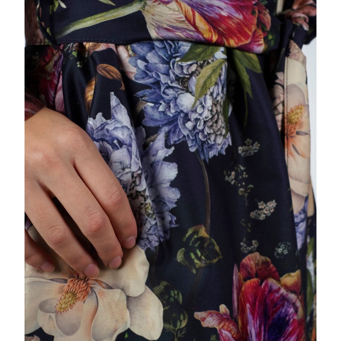 Bata Kimono Magic Garden Azul Oscuro