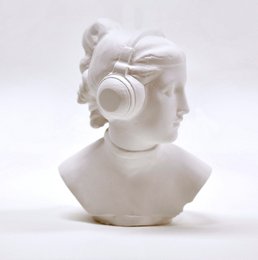 Hvid Techno Nymph