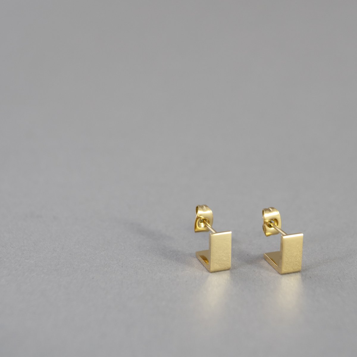 MINI SQUARE Gold Earrings
