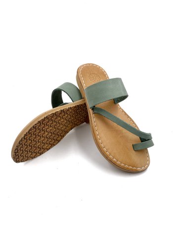 Leren sandalen dames plat, zomer damessandalen kaki, platte lederen Griekenland sandalen, dames lederen Griekse sandalen van Sandalmania kaki