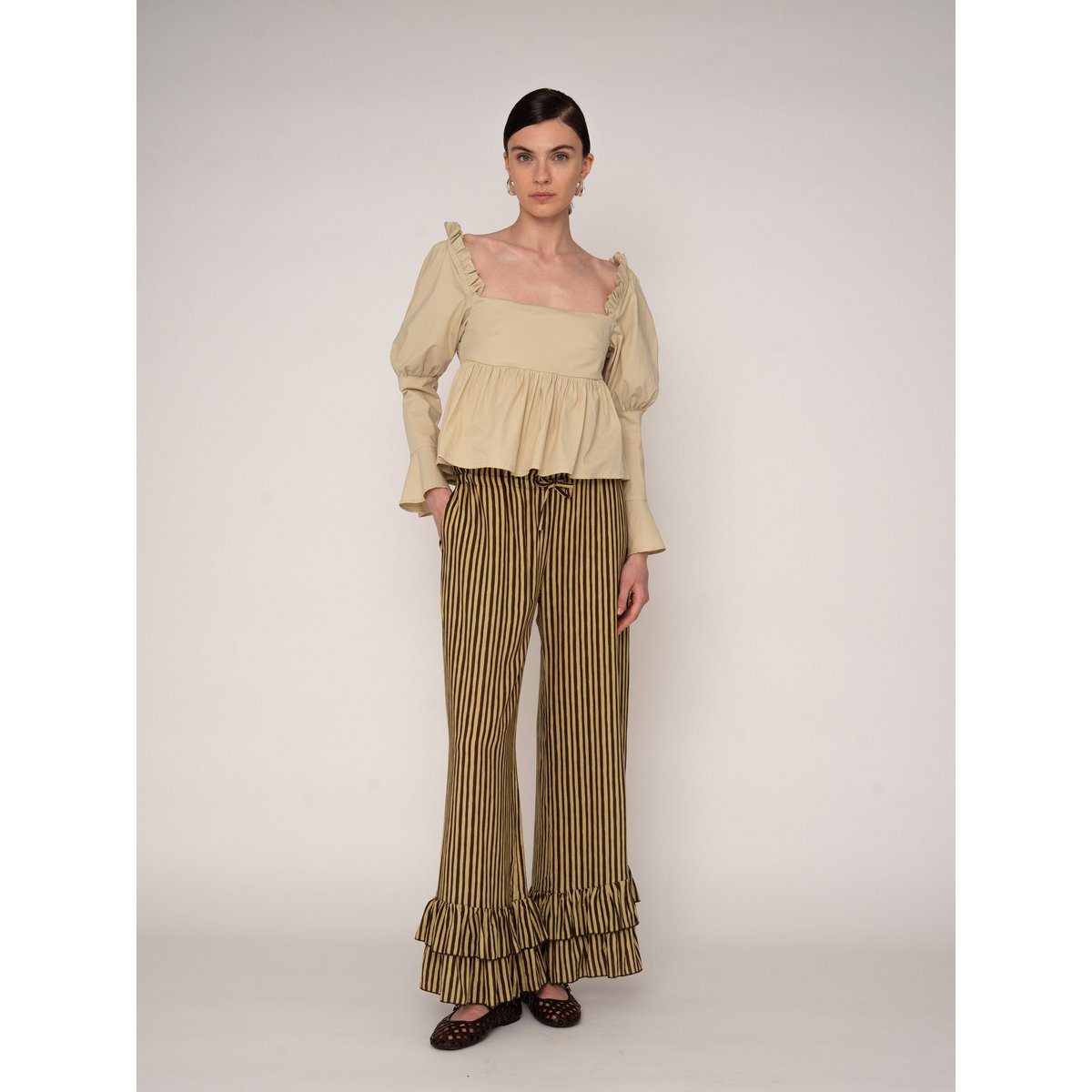 Chambre Beige Ruffle Blouse