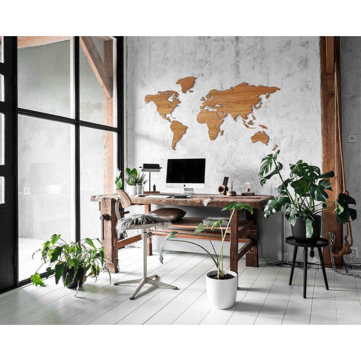 Wooden World Map - 10 Wood Types - Magnetic Hanging System