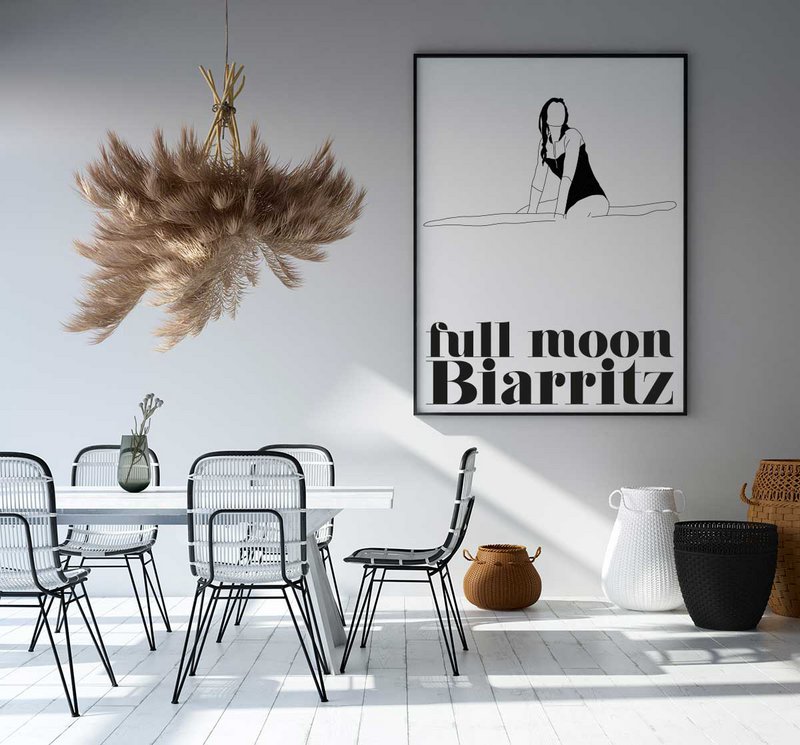 CHILL POSTER AT THE TROCADERO