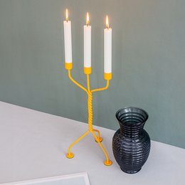 TWISTED CANDLEHOLDER