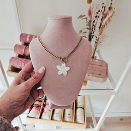 Necklace Display Pink Small