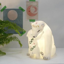 Luz LED recargable de oso polar