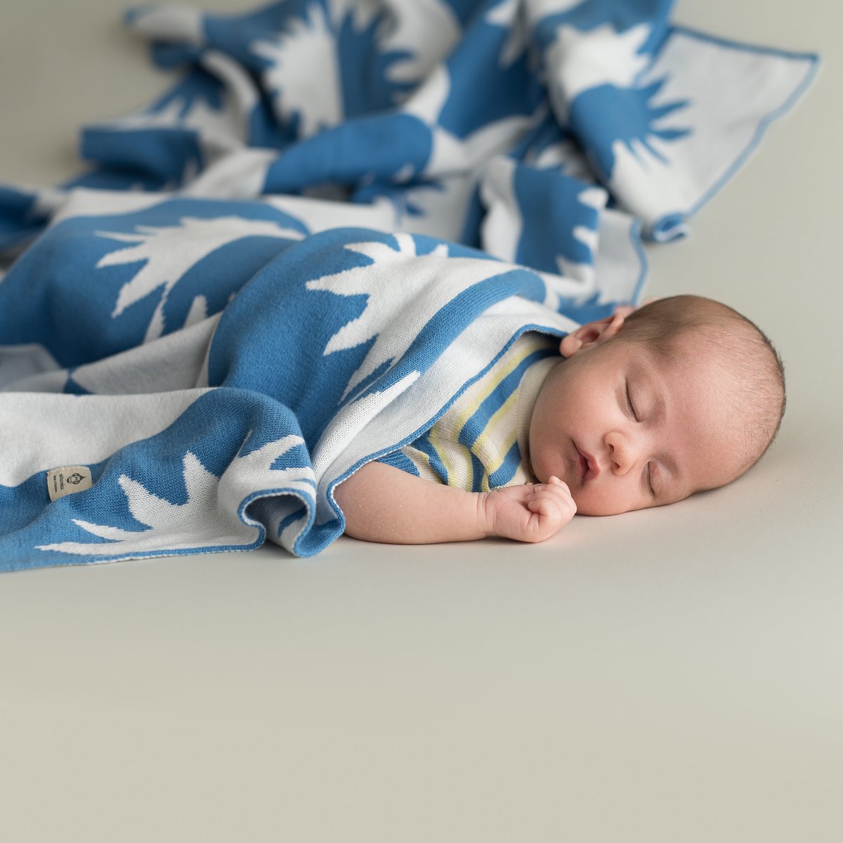 Baby blanket suns jeans