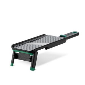 Kitchen grater NOCUTU - Black/Green
