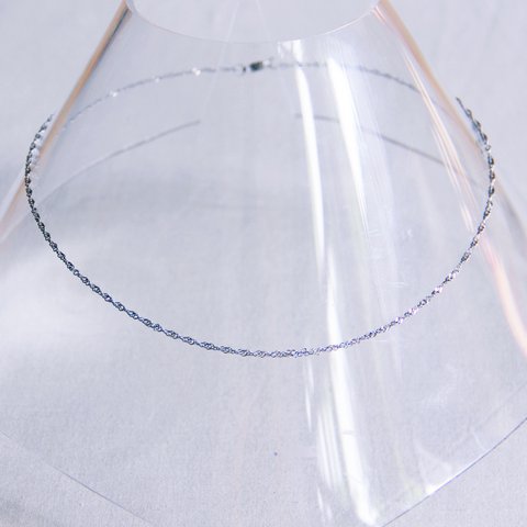 Stainless steel small twisted necklace – silver