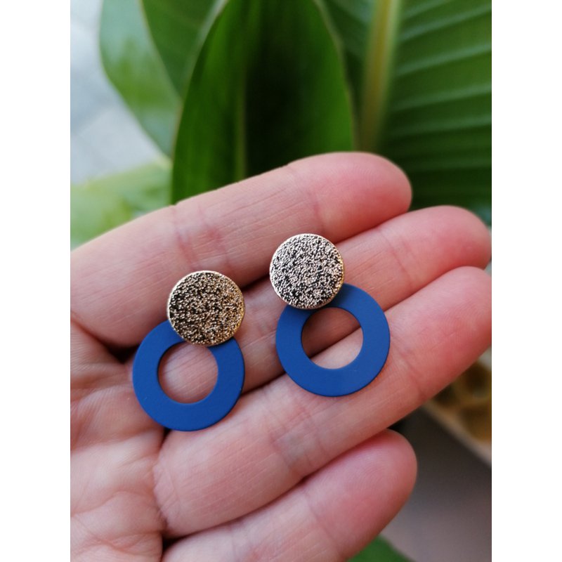 Dani (gold-blue)