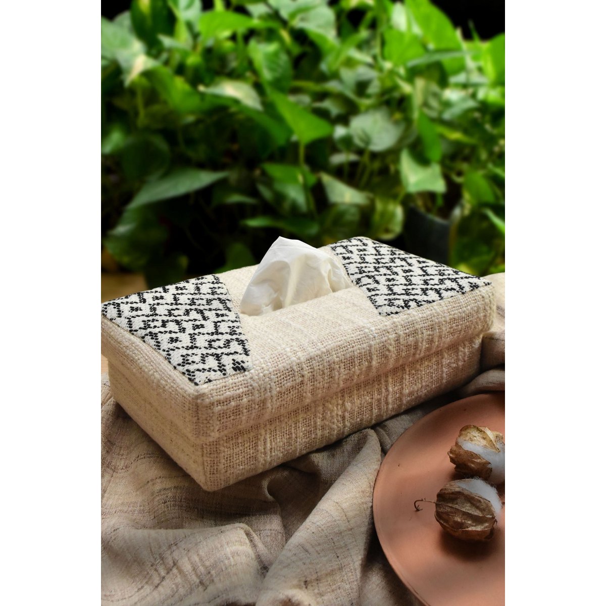 Tissue Box Cover | Handwoven Cotton Jacquard | 24x14cm