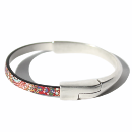 AMACAYACÚ (bedrukte) lederen armband met magnetische sluiting
