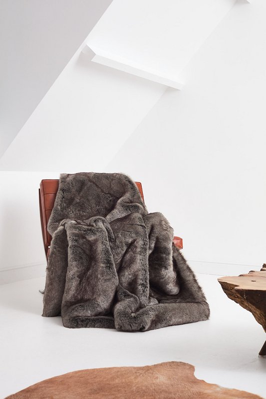 Faux-fur kast Hobart doublure en soie naturelle hvid