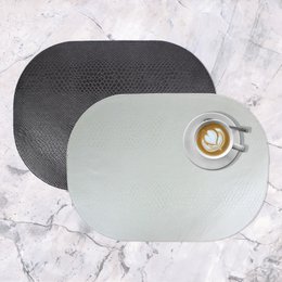 Juego de mesa 6-ER Set Taupe de crema de cuero sintético ovalado