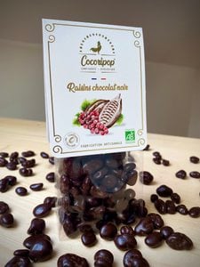 Trauben mit dunkler Schokolade überzogen