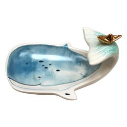 „By The Sea Whale“-Gericht mit Geschenkbox