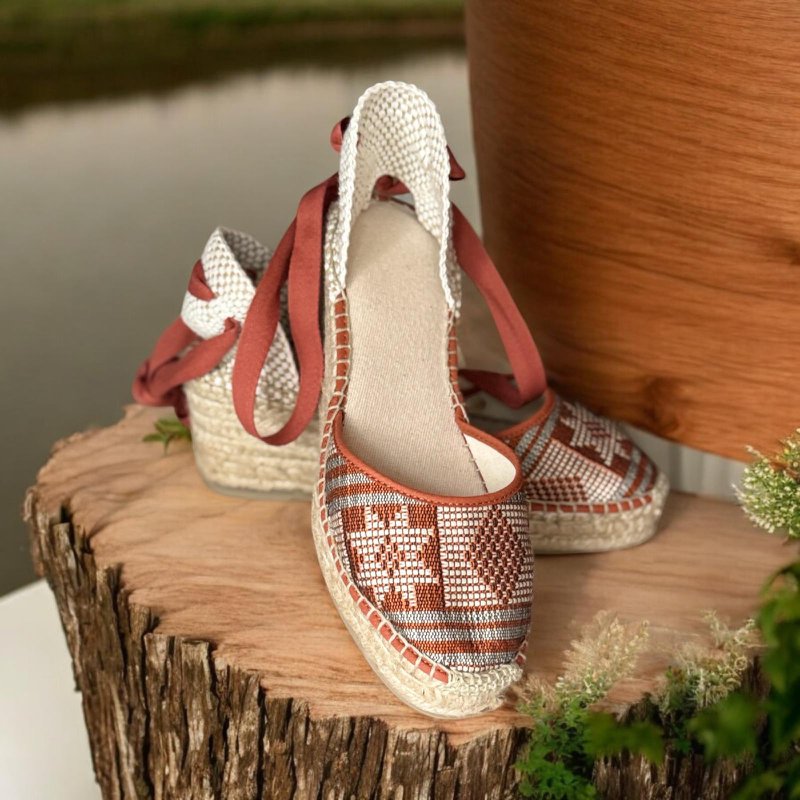 Artisanal Espadrilles - Hand-stitched - Made in France - SAELAA