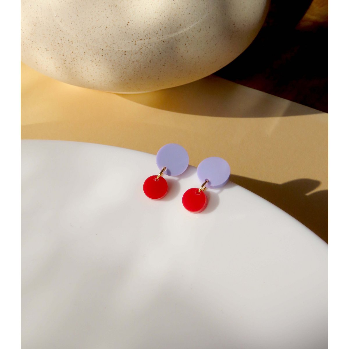 Big Dotty acrylic earrings in lilac red