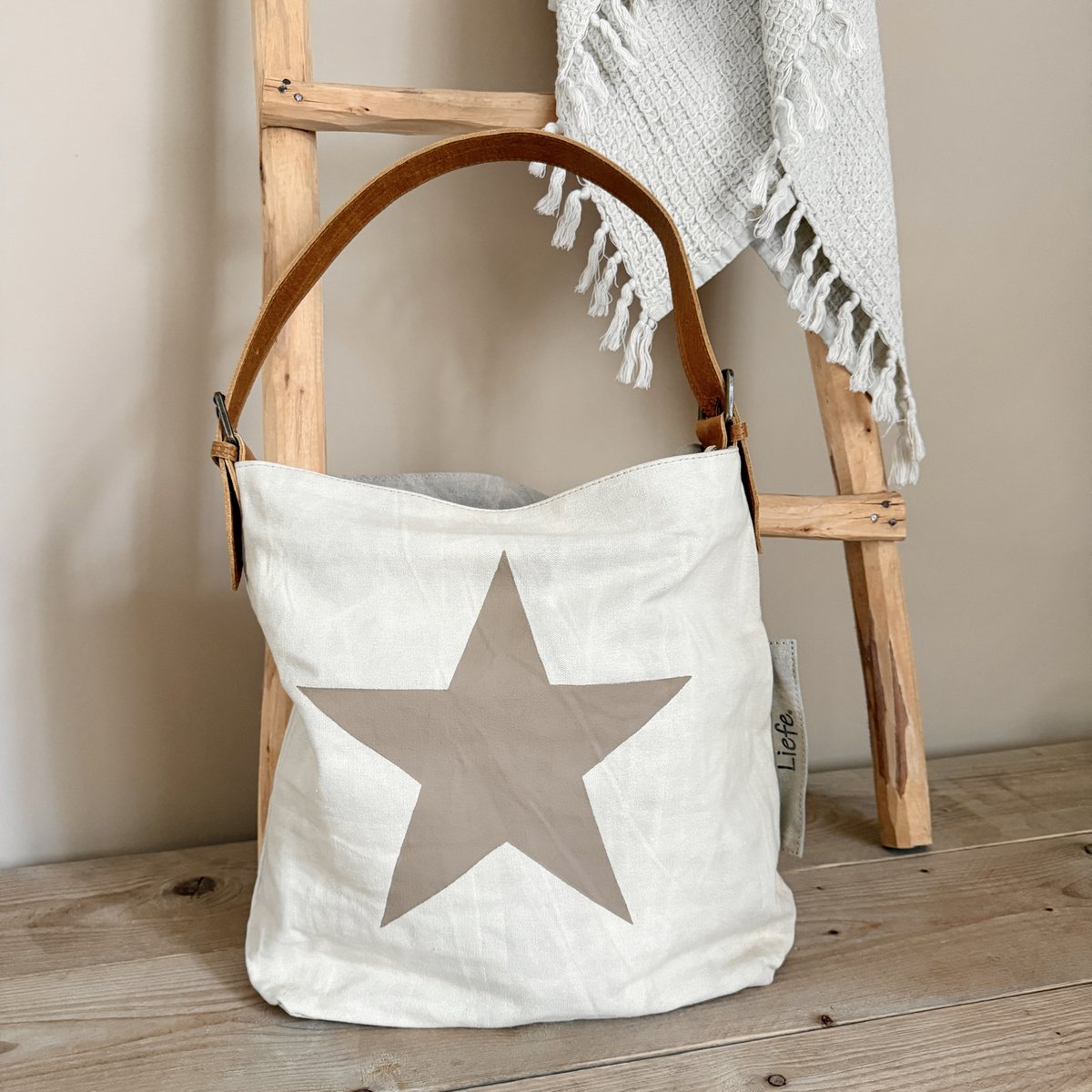 BuckleBag star latte (canvas) NEW