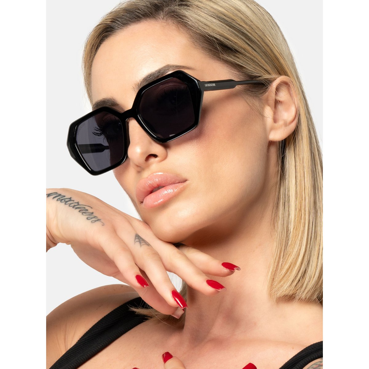 ESSENCE - Sunglasses