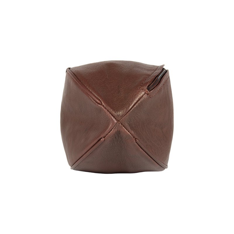 K0011BB | Beauty Case "Rugby Ball" in Genuine Leather - Color: Dark Brown - Internal elastic to hold bottles - Zip closure - Dimensions: 35 x 14 x 14 cm - Packaging: TNT bag