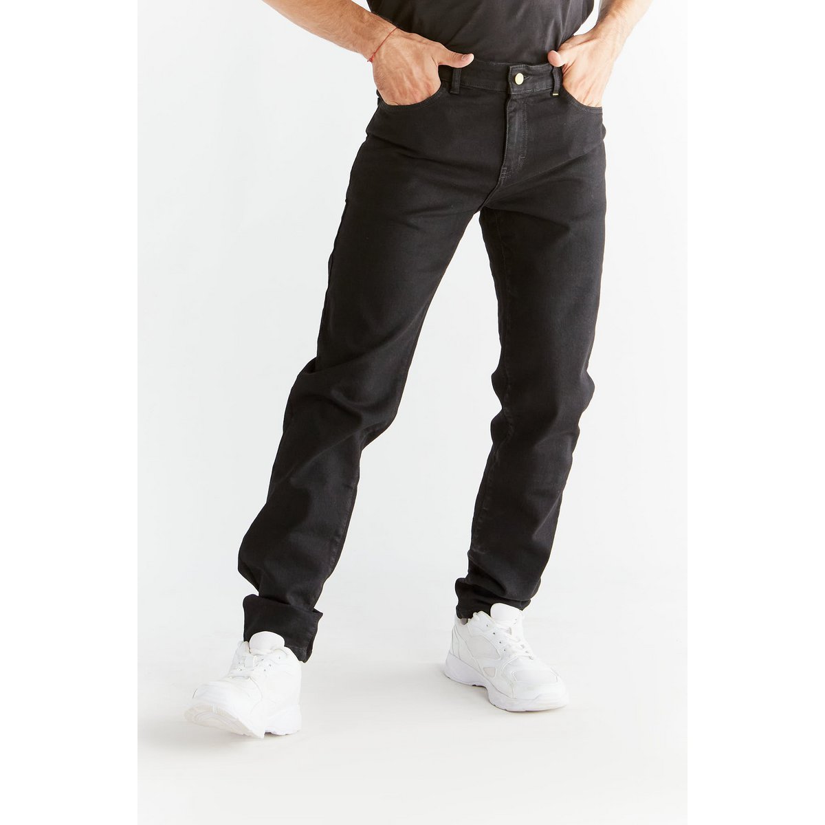 MG1013-104 | Herren Slim Fit - Coal Black