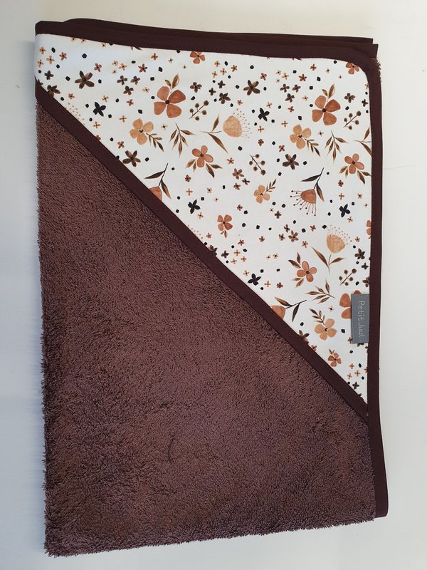 bath cape flower brown