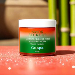 GUAPA Gentle Exfoliating Body Scrub - Grøn te/mandarin