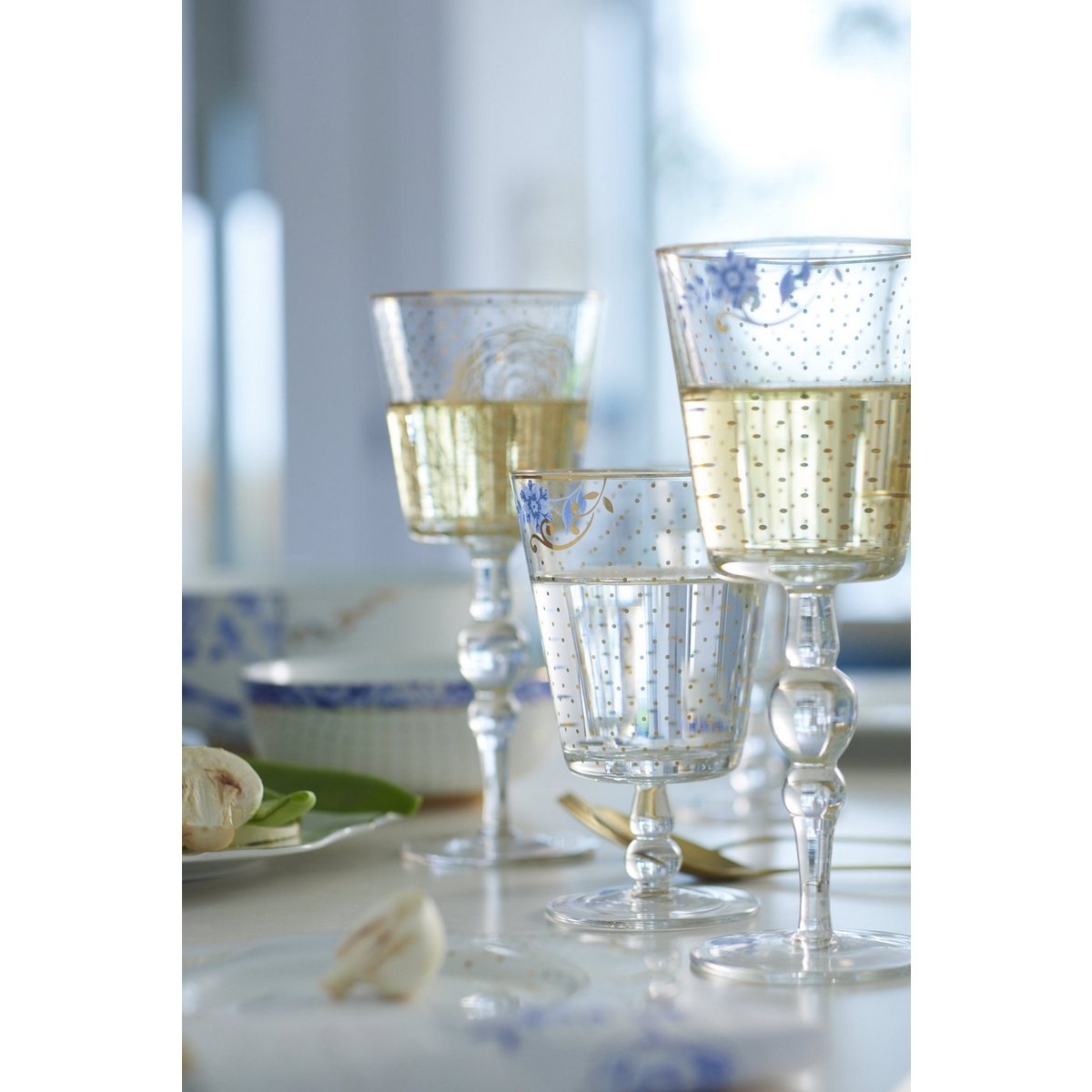 Water Glass o/f Royal Golden Dots 360ml