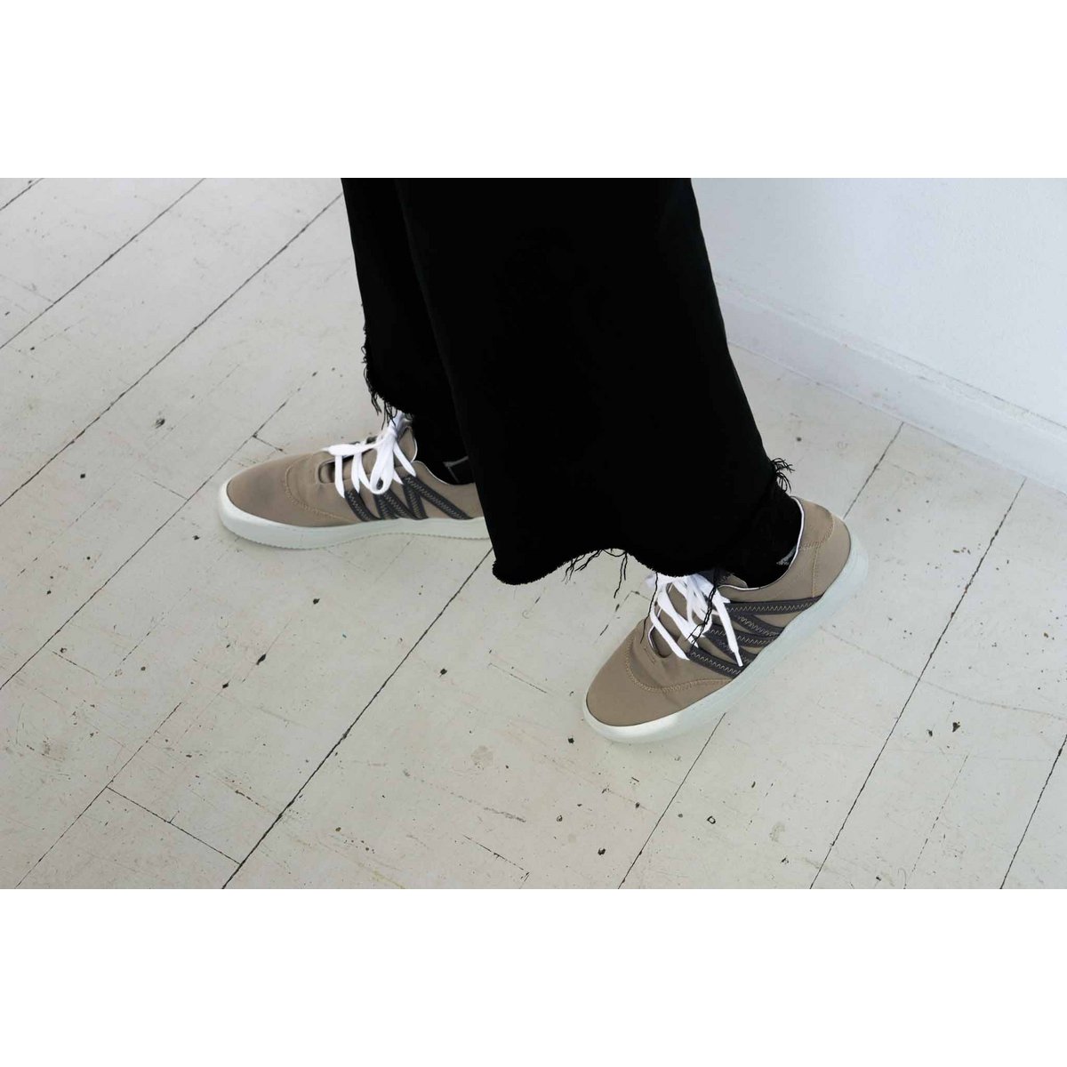 NEW: Sand Phoenix Unisex Shoes