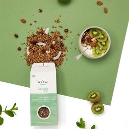 Organic granola with cranberries, coconut chips, and puffed quinoa. Contains natural ingredients and is gluten-free.