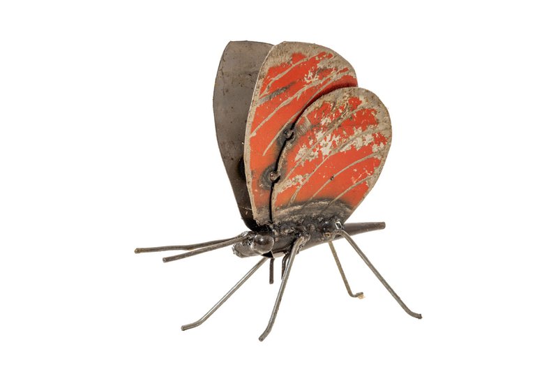 ZIMBA-ARTS PAPILLON ROUGE EN MÉTAL DEBOUT