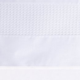 White piqué crib sheet, 75x100 cm in size, suitable for cribs.