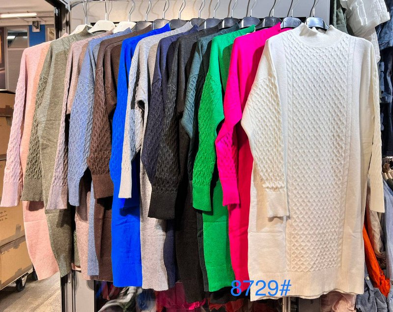 Abito maglione lavorato a maglia 8729