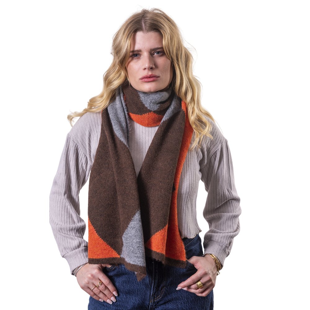 DIAMOND RANGE - Soft and warm scarf