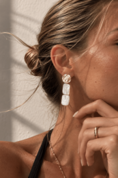 Bare Gold - earrings with rectangular baroque pearls