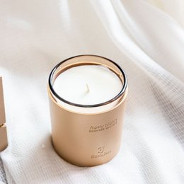 Vela perfumada de primera calidad con tacto de cuero - Noches heladas