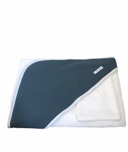 subtle bathrobe