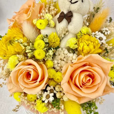 FLOWER BOX, Peach/yellow dried flowers, Birth Gift, Birthday, Eco-sustainable Gift