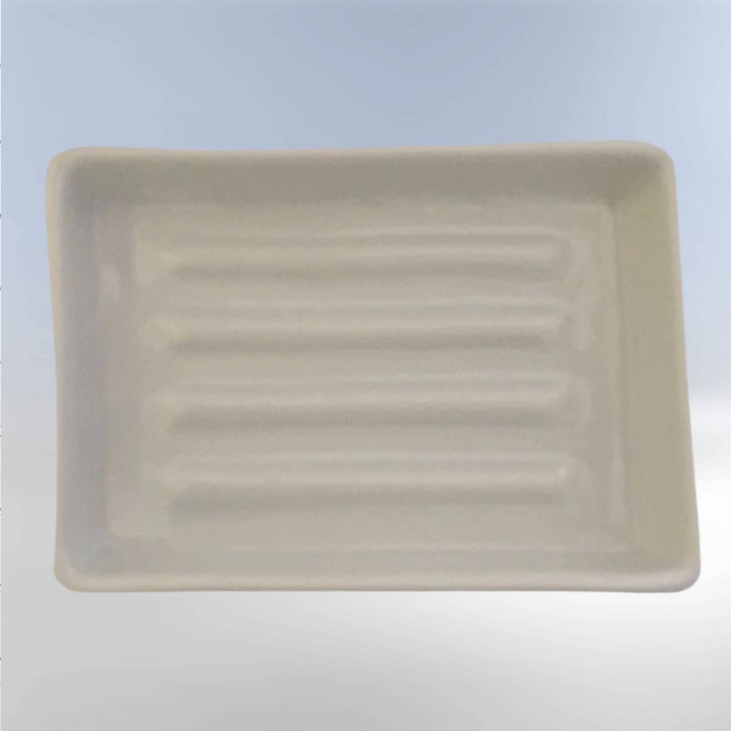 Handmade ceramic soap dish Clausa - white
