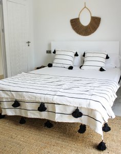 Organic cotton Moroccan blanket and pillow cover - White and Black