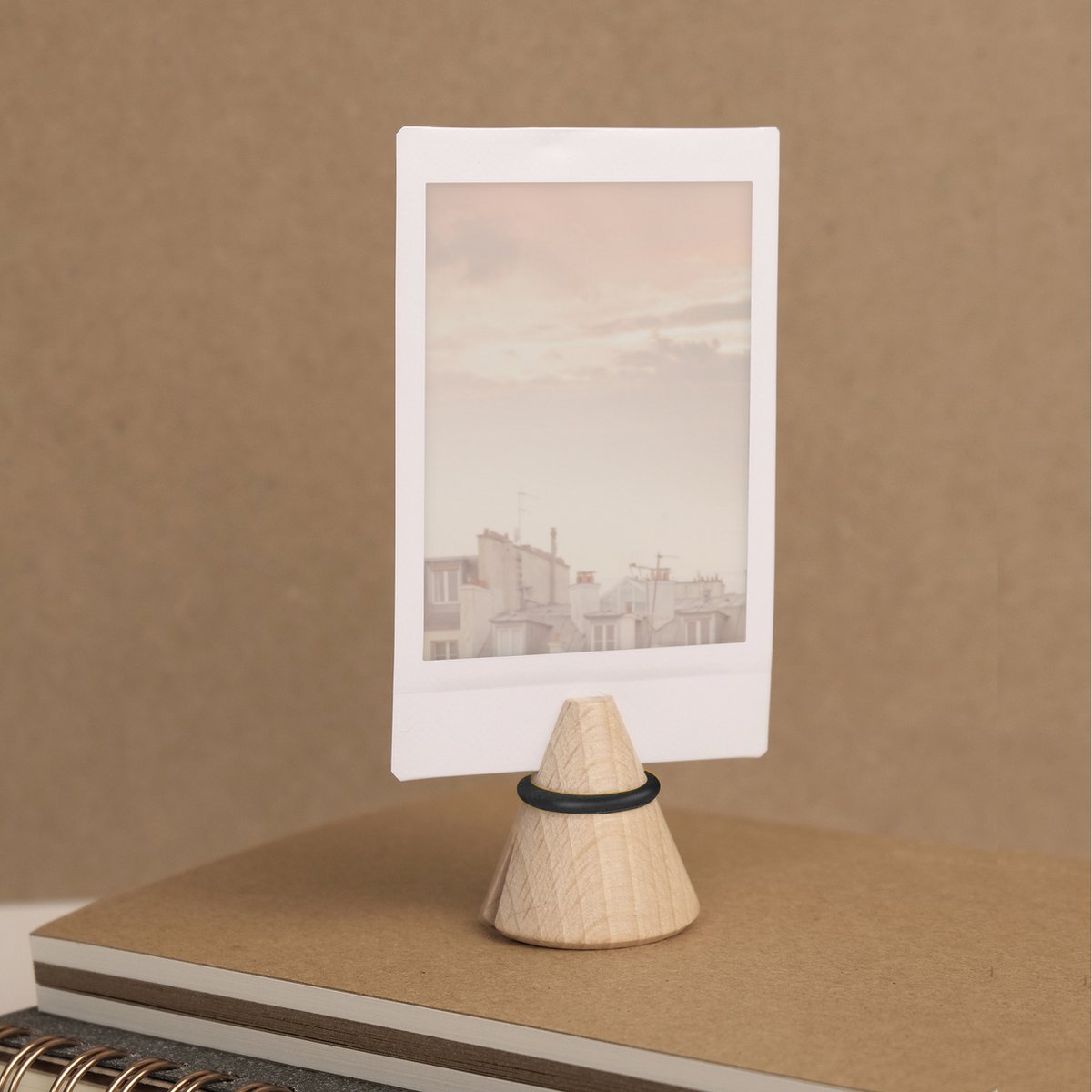 Pince photo & mémo en bois - noir