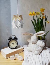 Drewniana lampa ścienna i małe zawieszenie Bicolor Origami z papieru