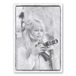 Smil til hende! Brigitte Bardot