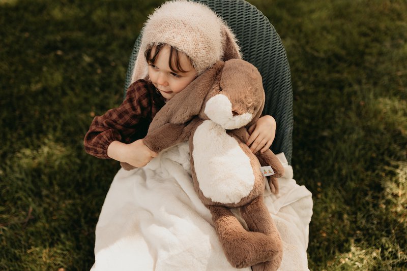 Peluche Bunnies By The Bay Floppy Nibble Rabbit Caramello 44 cm