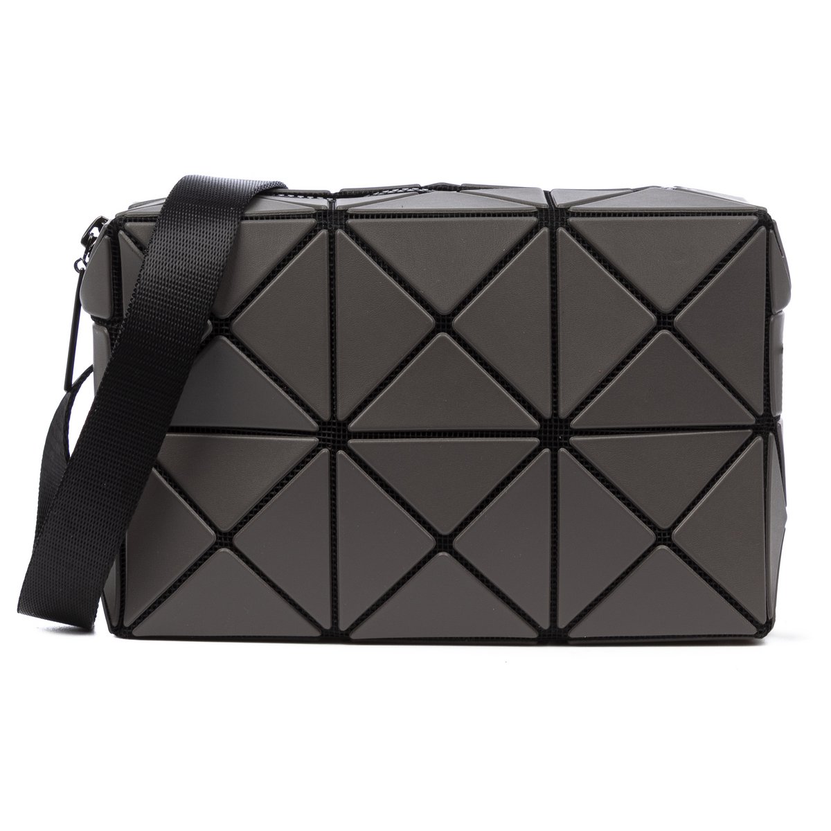 Iria Quintana Aso Crossbody Bag met geometrisch ontwerp. 17.5x6x11.5 cm.