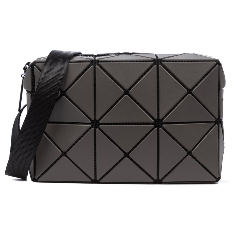 Iria Quintana ASO Crossbody Bag con diseño geométrico. 17.5x6x11.5 cm.